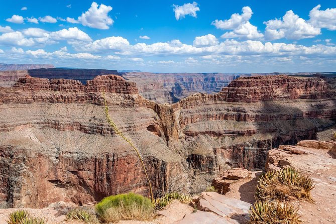 Grand Canyon West plus Hoover Dam VIP Day Tour from Las Vegas - Why this makes sense as a Las Vegas day trip