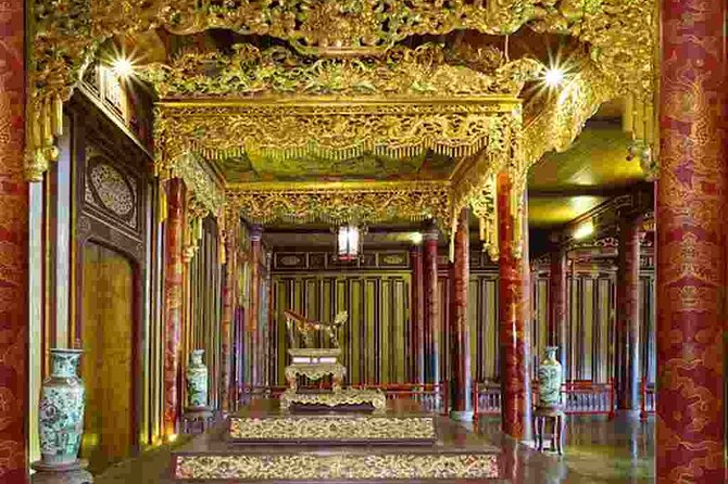 Hai Van Pass and Hue City Sites Deluxe Small Group Tour - Inside the Imperial Citadel