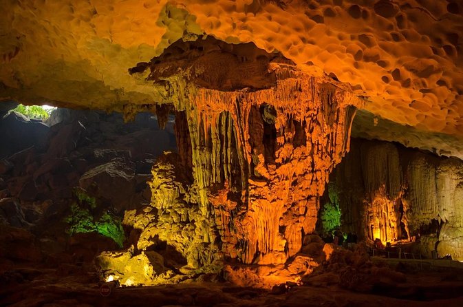 Halong Bay Full Day with Kayaking, Hiking viewpoint, Cave - Deluxe To Luxury - Key points to know before booking