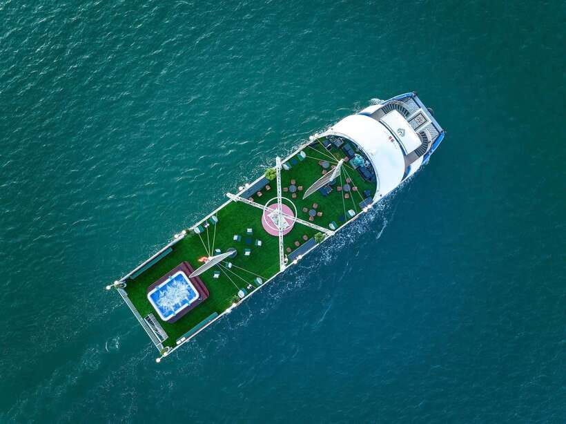 Halong Bay Luxury Cruise: Kayak&Swim,Cave, Party BEST SELLER - Boarding the boat and the buffet lunch