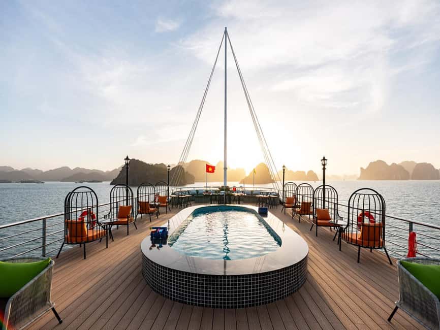 Halong Bay: Luxury Day Cruise, Caves, Kayak & Buffet Lunch - Sung Sot Cave, Halong Bay’s biggest visual stop