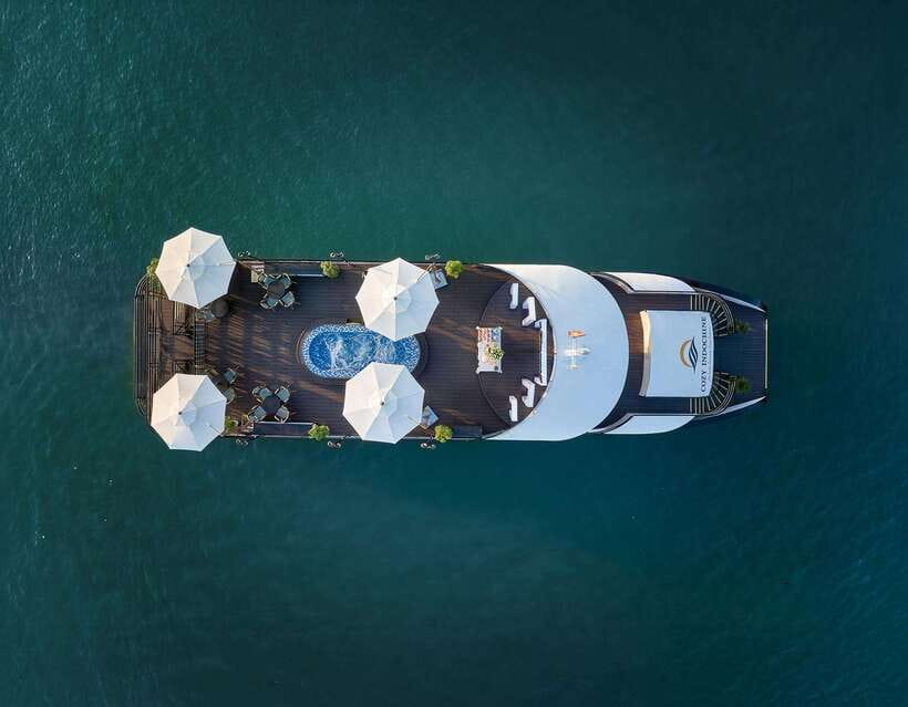 Halong Bay: Luxury Day Cruise with Buffet, Kayak, Swim - Why this day cruise works for first-time visitors