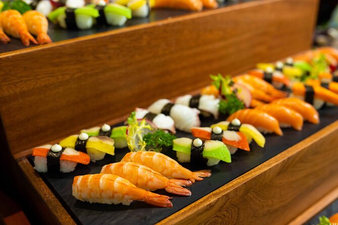 Halong Bay Luxury Dinner Cruise - Ambassador - The 8:30 pm fireworks show