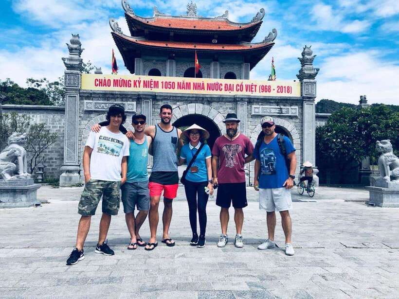 Hanoi: 3-Day Ninh Binh, Ha Long, & Lan Ha Bay Luxury Cruise - Sunset, Spring Rolls, and a Night on the Water