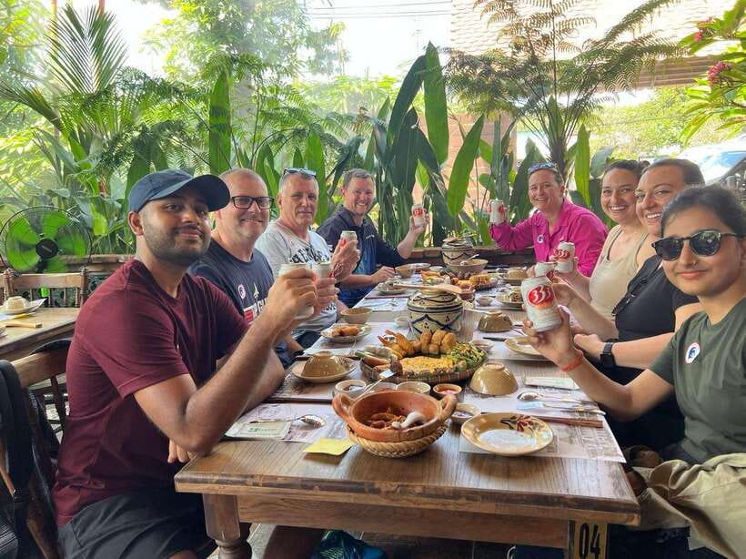 HCMC: Cu Chi Tunnels & Mekong Delta VIP Tour by Limousine - Cruising the Mekong by sampan and motorboat