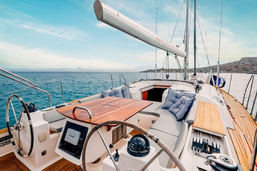 Heraklion: Dia Island Luxury Sailing Trip with Meal & Drinks - Who will enjoy this cruise most