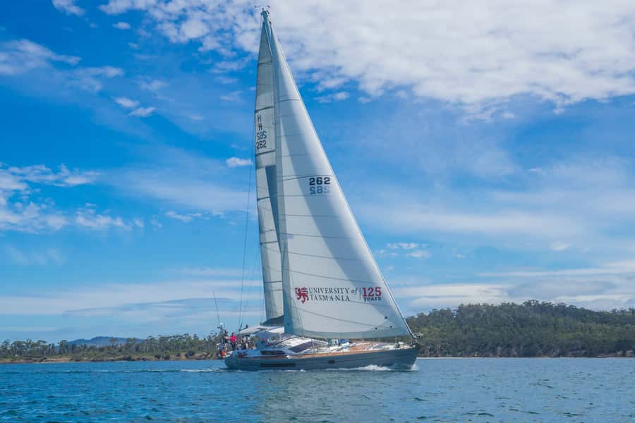 Hobart: Luxury Yacht Scenic Sailing Tour with Snacks - The Derwent River from the deck
