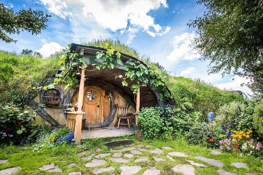 Hobbiton Movie Set & Rotorua Premium Day Tour from Auckland - Why this Auckland day trip works