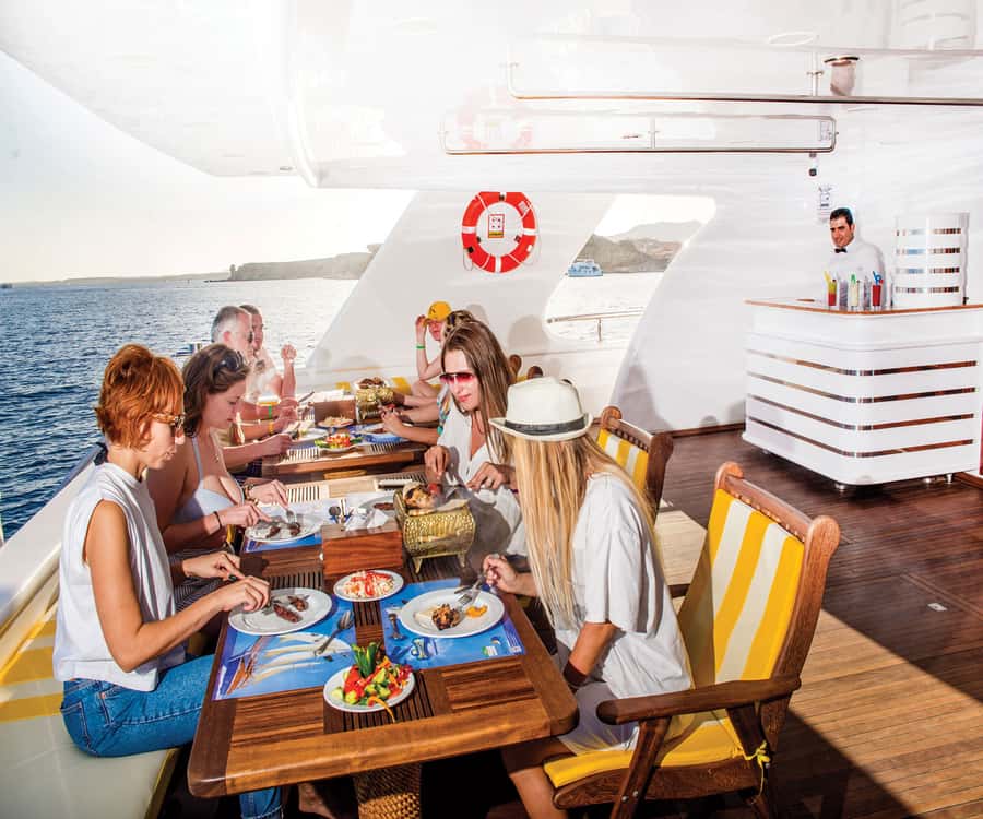 Hurghada: Elite vip snorkeling cruise with BBQ buffet lunch - Why this Hurghada cruise feels different from a basic boat trip