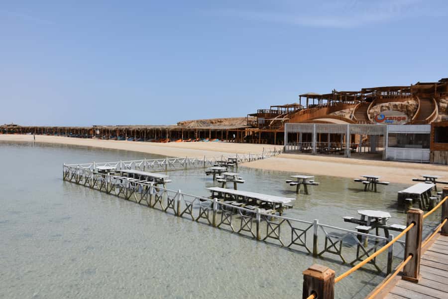 Hurghada: Luxury Cruise Trip to Orange Bay with Lunch - First snorkeling stop at Jazāir Jiftūn