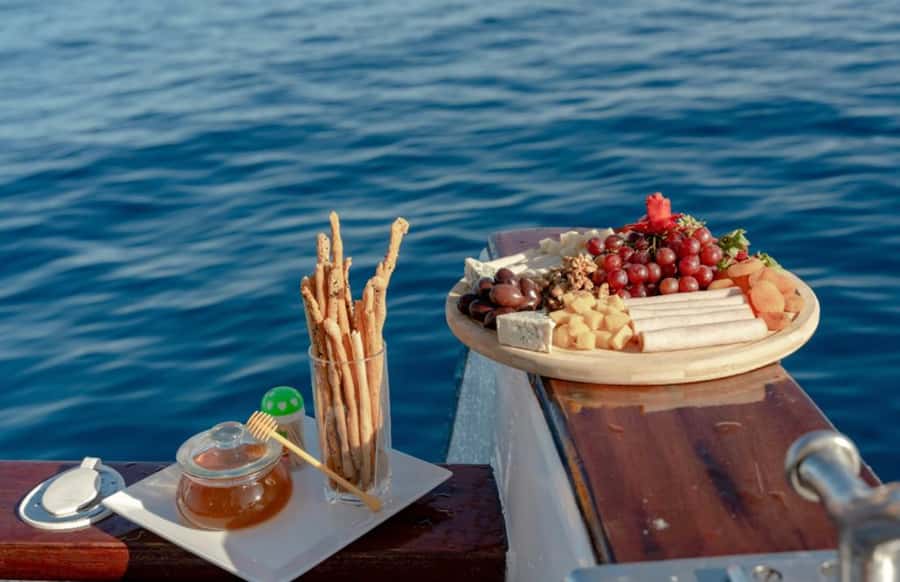 Hurghada: Luxury Yacht Trip with Personal Crew and Chef - The private yacht question