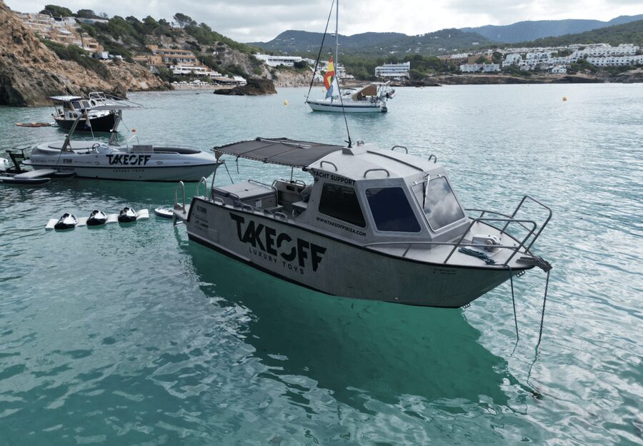 Ibiza: Beach and Cave Boat Tour with Luxury Water Toys - The boat ride to the secluded cove