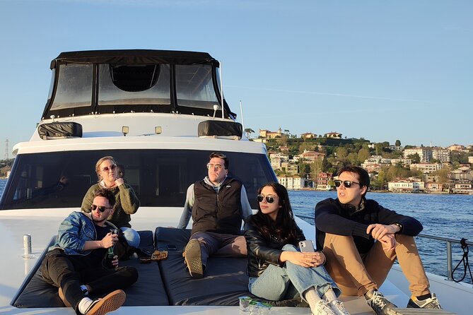 Istanbul Bosphorus Sunset Cruise on Luxury Yacht - Kuruçeşme, Arnavutköy, and Bebek