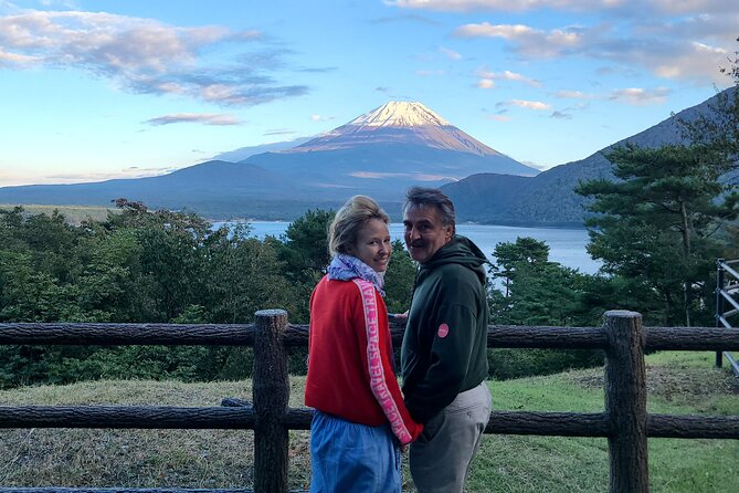 Johnny's Exclusive: Mt. Fuji Adventure from Kawaguchiko - Houtou noodles and a practical lunch break