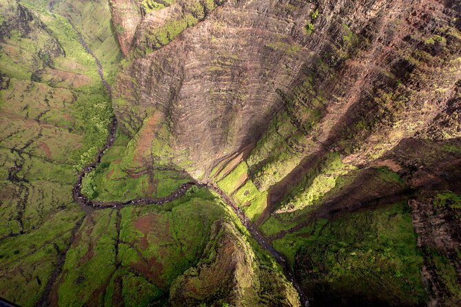 Kauai' Exclusive Helicopter Tour: Land & Explore Olokele Canyon - Price, value, and the extra costs to watch