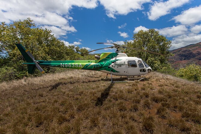 Kauai' Exclusive Helicopter Tour: Land & Explore Olokele Canyon - Weight limits are not a minor detail