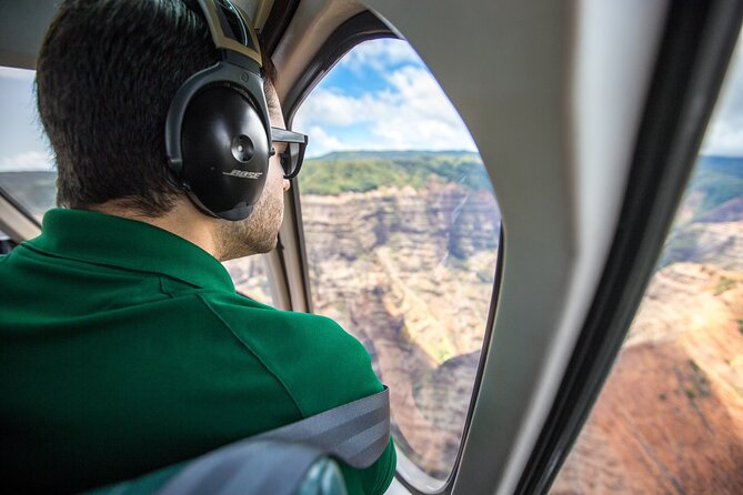 Kauai' Exclusive Helicopter Tour: Land & Explore Olokele Canyon - What the canyon stop is like
