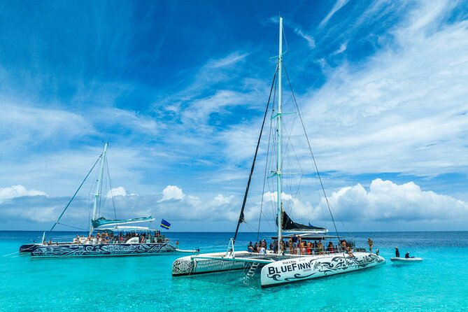 Klein Curacao Day Trip with Premium Open Bar and BBQ-Lunch - Leaving from Jan Thiel on the BlueFinn catamaran