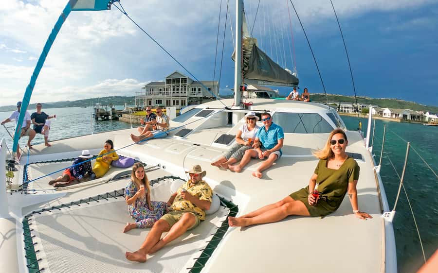 Knysna: Luxury Sunset Cruise with Captain's Barbeque - Sunset timing and the two-hour schedule