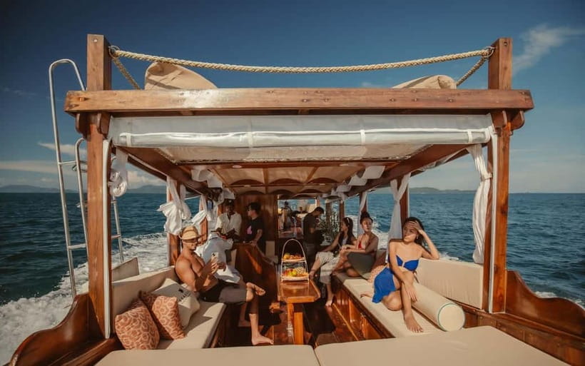 Krabi: 7 Island Tour by Luxury Longtail Boat with Snorkeling - Morning or sunset?