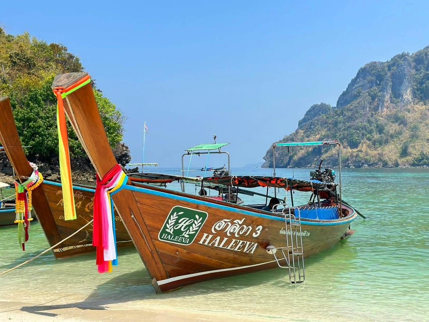 Krabi: Premium 4-Island Day Trip by Longtail Boat with Lunch - The guides can make or break the day