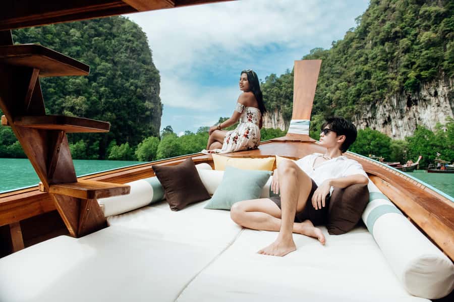 Krabi: Private Luxury Longtail Boat Island Hopping Tour - Choose Hong Island for lagoons and quieter bays