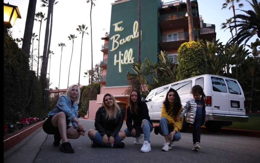 LA VIP Tour : Beverly Hills, Sunset Strip, & Hollywood Sign! - Rodeo Drive and the Beverly Hills Sign