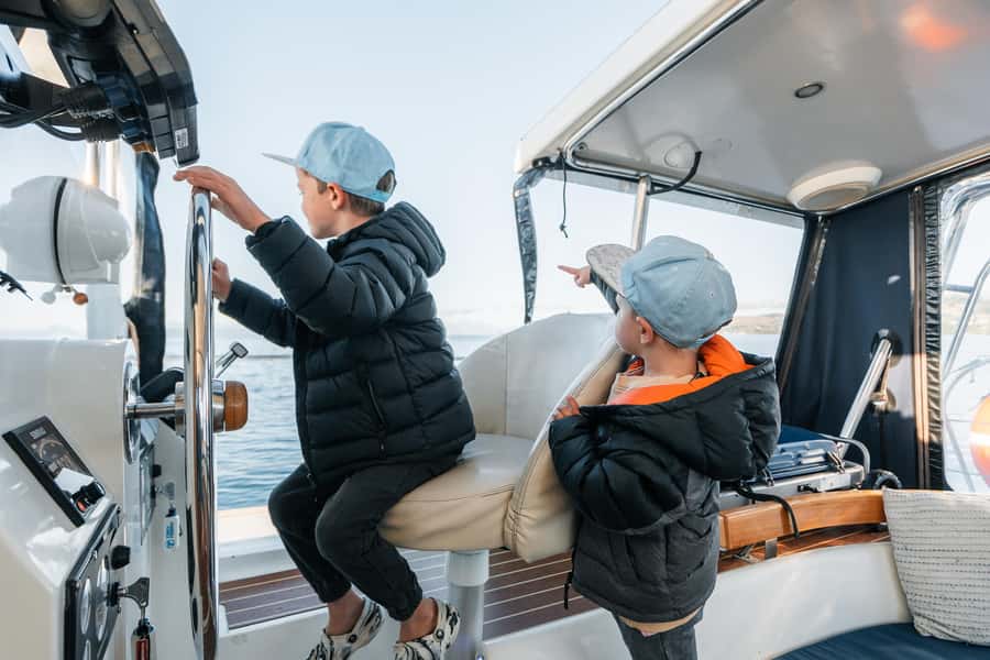 Lake Taupo: Luxury Sailing Catamaran to Māori Rock Carvings - How the crew shapes the experience