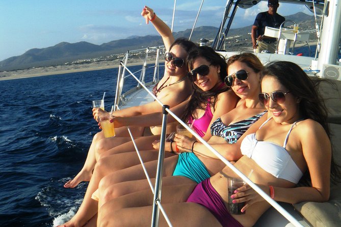 Lands End Luxury Sail and Snorkel Cruise in Cabo San Lucas - Lunch, snacks, and the open bar