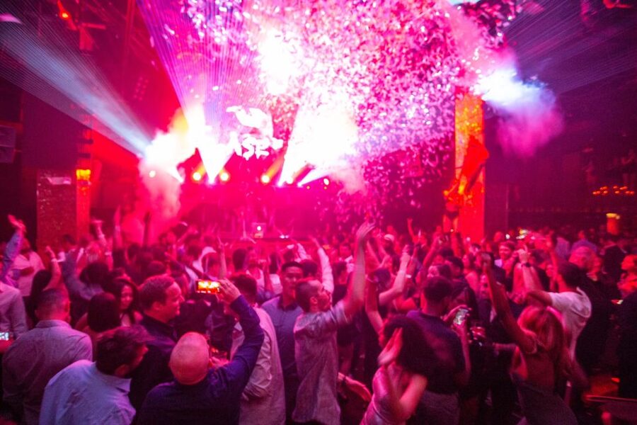 Las Vegas: VIP Nightlife Tour to Bar, Nightclub & Strip Club - The party bus is the strongest part for many people