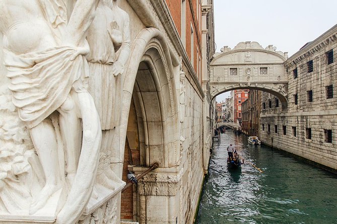 Legendary Venice: Doge's Palace, St Mark's & VIP Terrace Access - Doge’s Palace and the 8 AM advantage