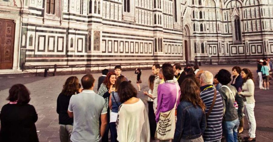 Legends of Florence: Exclusive Walking Tour by night - From Via dei Georgofili to Ponte Vecchio