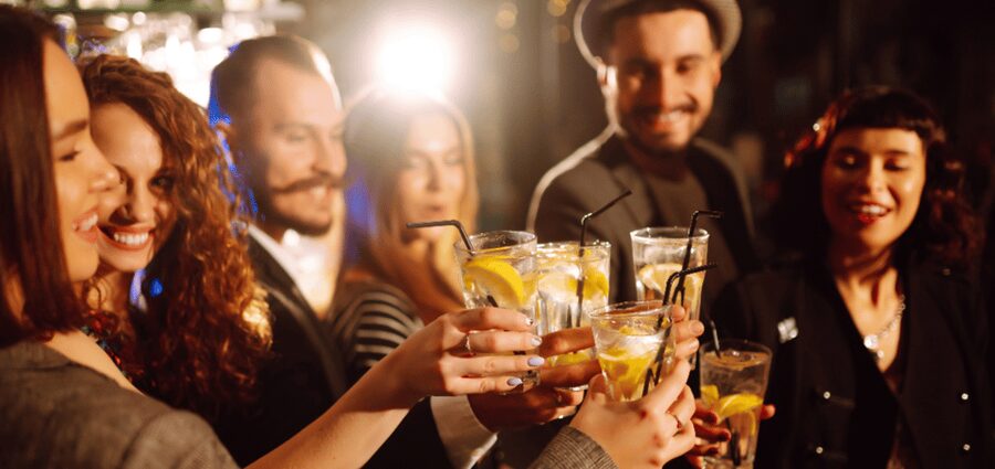 Leipzig: Bar and Club Tour with Free Shots and VIP Entry - The guide sets the tone