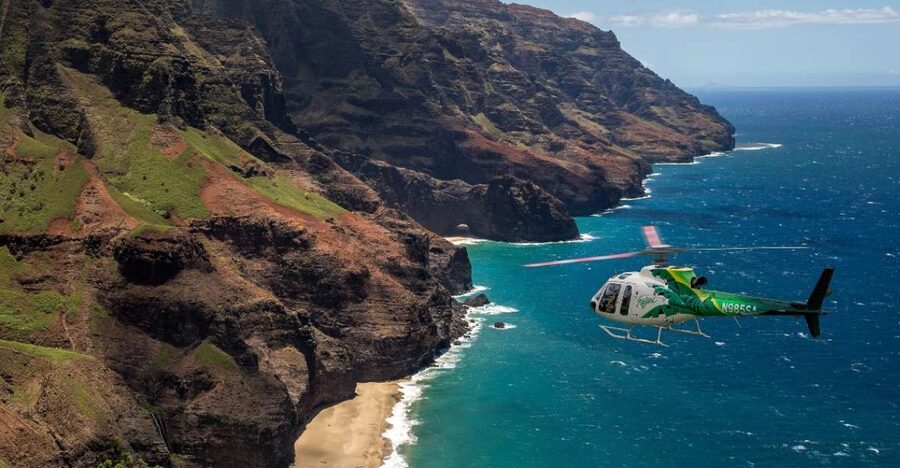 Lihue: Deluxe Waterfall Safari Helicopter Tour - Why Kauai makes such a strong helicopter destination
