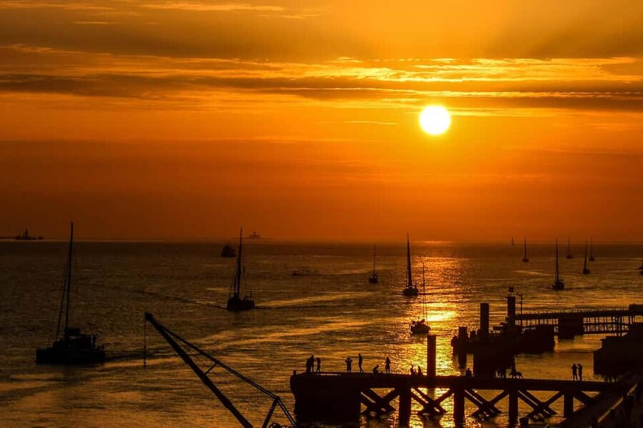Lisbon: Exclusive Golden Hour Sunset Boat Cruise - Wine, music, and the final golden minutes