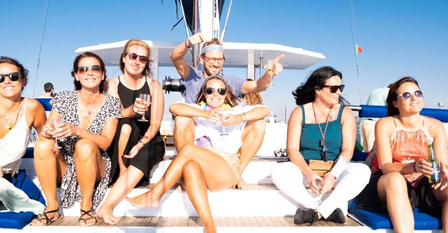 Lisbon: Luxury Private Sailing Boat Cruise on River Tagus - Key points to know before you book