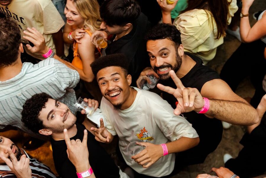 Lisbon PinkStreet Pubcrawl: 1hOpen Bar, Shots,VIP Club Entry - The third bar and second shot