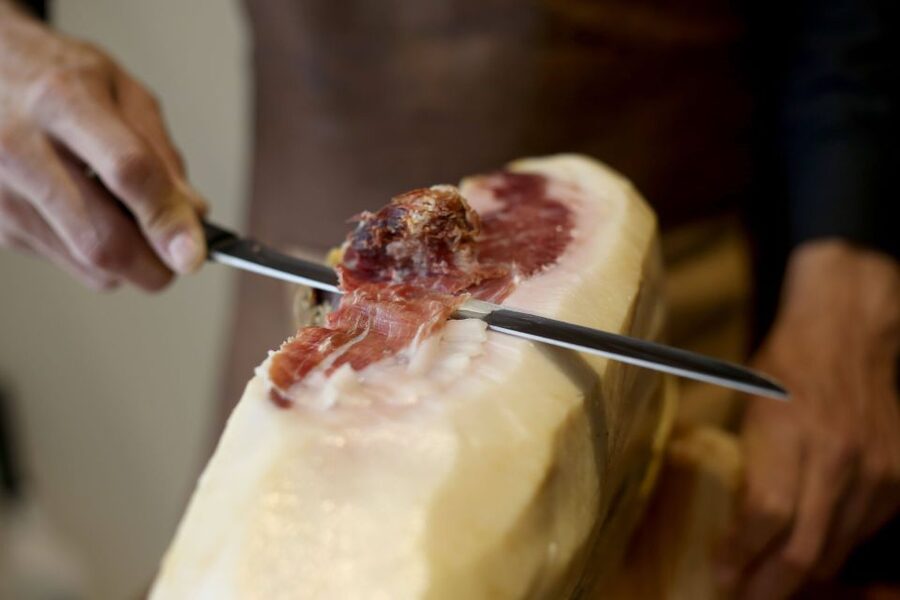 Lisbon: Premium Port Wine Tasting & Tapas - Why Port deserves a proper tasting in Lisbon