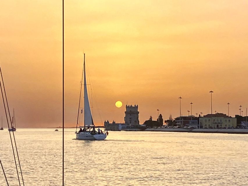 Lisbon: Private Tagus River Sunset Cruise on a Luxury Boat - Cristo Rei and the sunset turn