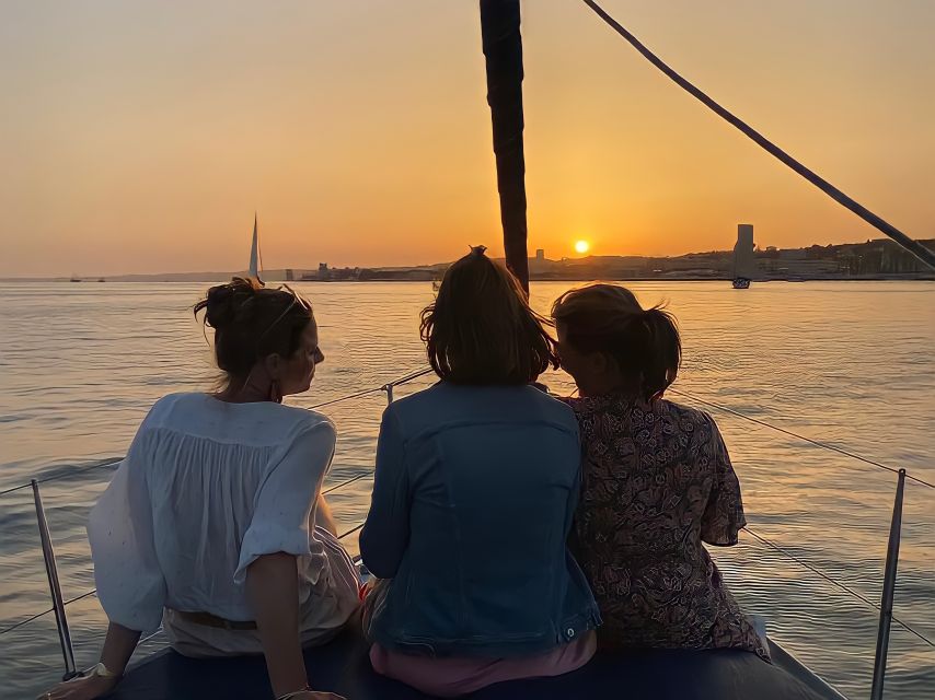 Lisbon: Private Tagus River Sunset Cruise on a Luxury Boat - What the boat adds to the experience