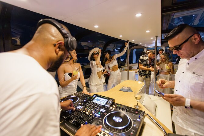 Lisbon: Sunset DJ & Porto Tonic Premium Boat Experience - A boat built for changing Lisbon weather