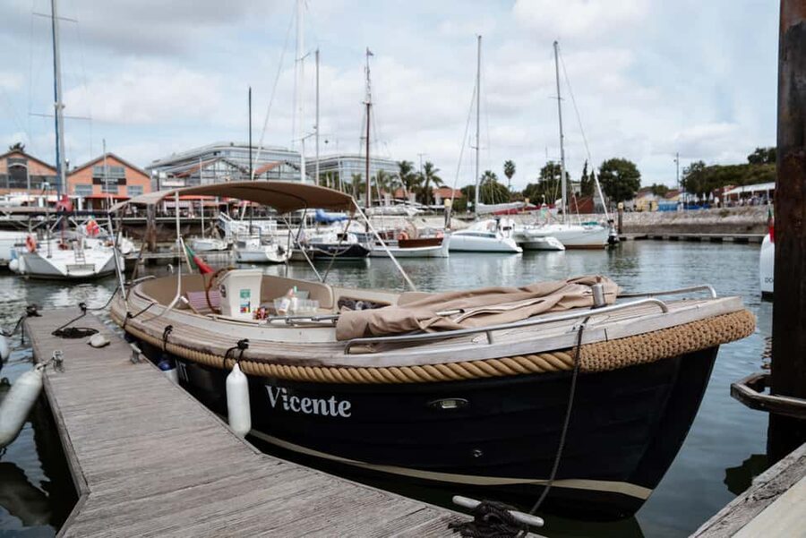 Lisbon – Sunset Porto Tonic Premium Boat Experience - The daily Bugio Lighthouse attempt