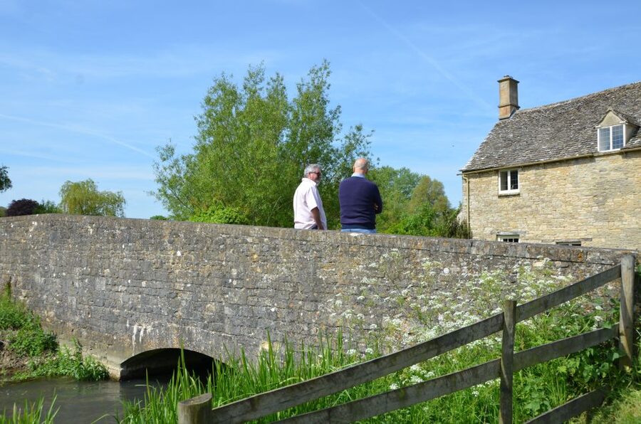 London: Downton Abbey Countryside Black Taxi VIP Tour - Who will enjoy this private taxi day