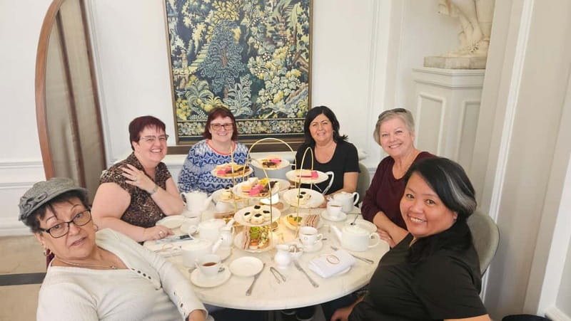 London: VIP Kensington Palace Gardens Tour & Royal High Tea - The Orangery and a Proper English Tea