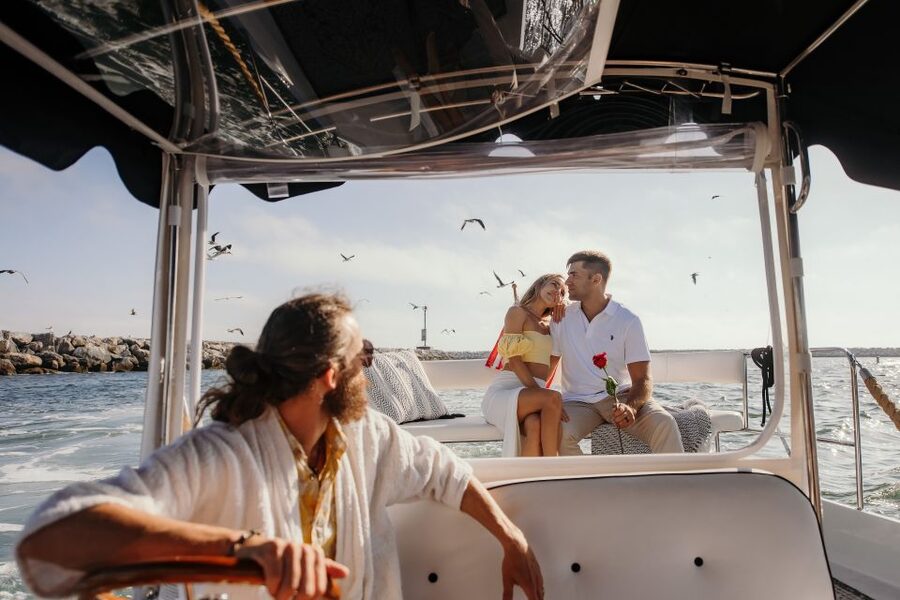 Los Angeles: Luxury Cruise with Wine, Cheese & Sea Lions - Who will enjoy this most?