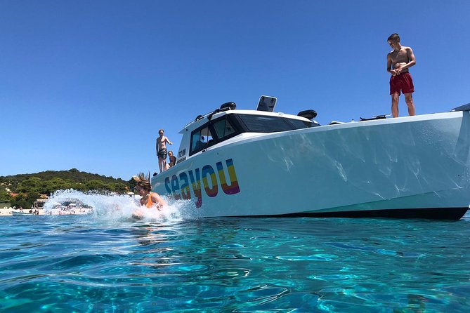 Luxury Blue Cave, Hvar and Vis Boat Tour from Split and Brac - The crew can make or break a long day