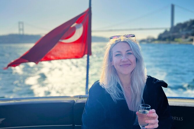 Luxury Bosphorus Yacht Tour – Asian Side Stop & Exploration - Anadolu Hisari, Kucuksu Pavilion, and Beylerbeyi Palace