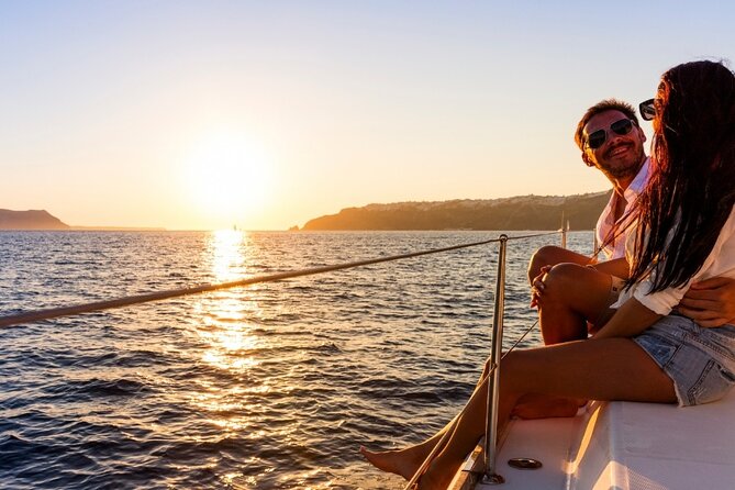 Luxury Catamaran Cruise, Dia Island –Open Bar & Lunch -Top Rated! - What the crew and onboard facilities add
