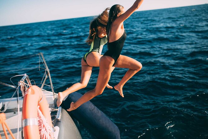 Luxury Catamaran Cruise with Brunch and Unlimited Drinks - What the three-hour schedule feels like