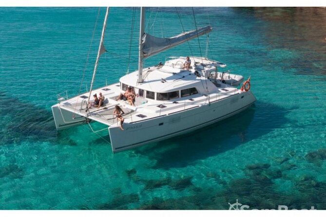 Luxury catamaran from Porto Rafael-Palau to the Maddalena Archipelago - Why this catamaran day works so well